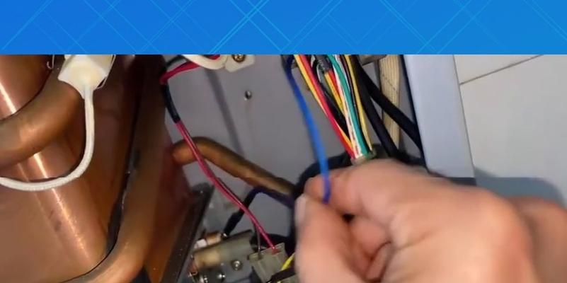 热水器灯闪烁时应如何排查问题？