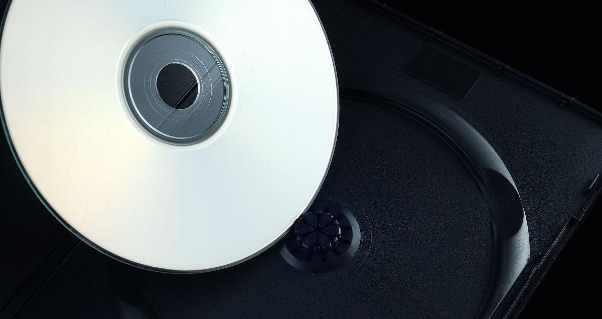 黑盒子怎么连音箱？连接过程中可能会遇到哪些问题？