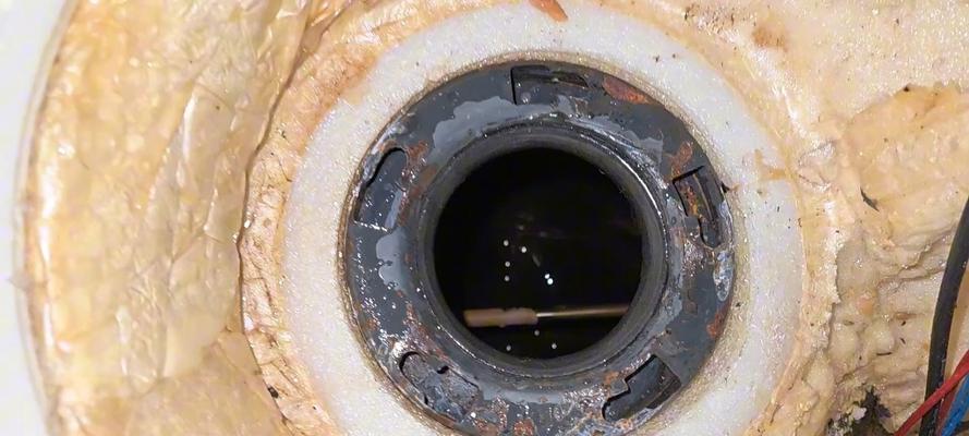 热水器锈死了什么原因引起的？如何预防和解决热水器生锈问题？