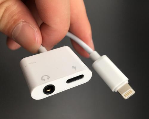 充电器插口录音如何操作？视频教程在哪里找？