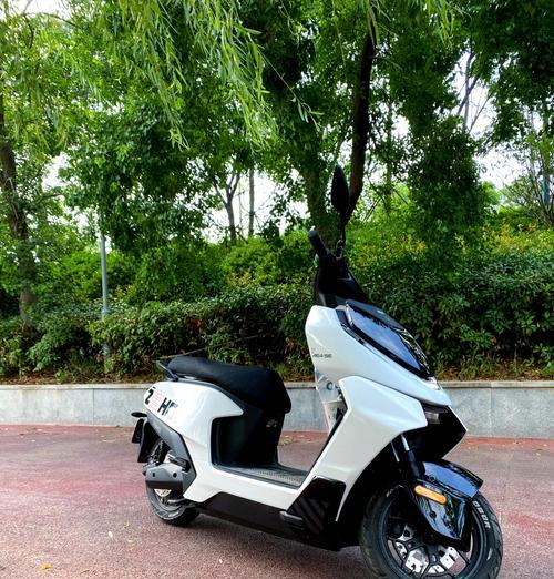 大号电车充电器多少瓦？充电效率如何？