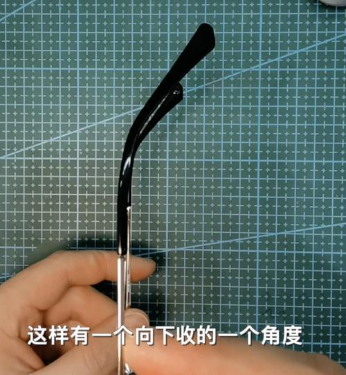 眼镜侧面拆卸方法是什么？哪里有视频教程？