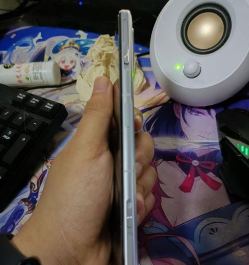 电脑平板手机体积过小如何解决？有哪些解决方案？