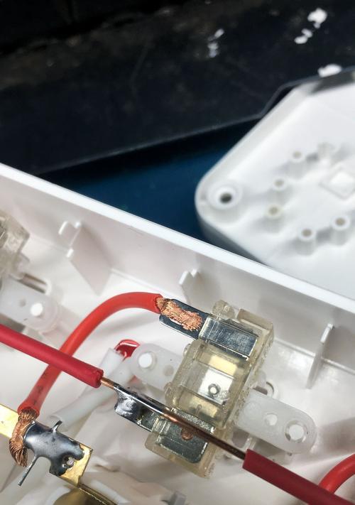 40安充电器需要使用多少插排？