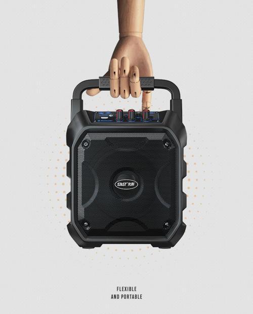 机车如何安装低音炮并播放视频？