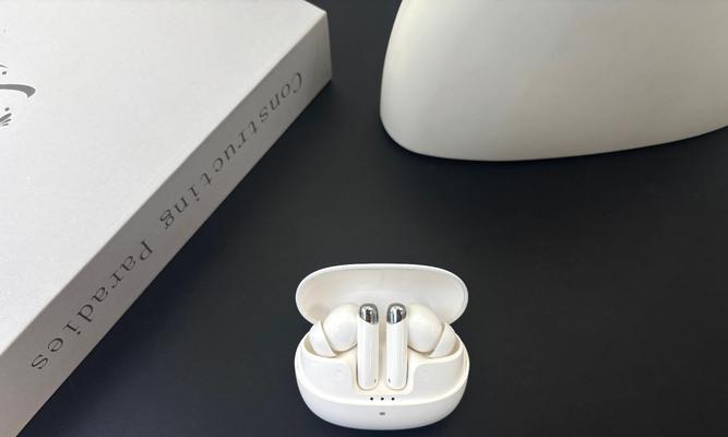 入耳蓝牙耳机黑色怎么回事？入耳蓝牙耳机变黑的原因是什么？