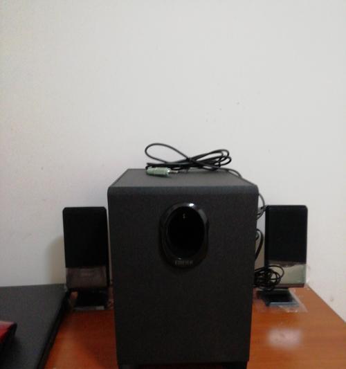 小型低音炮混响音箱接线步骤是什么？需要注意什么？